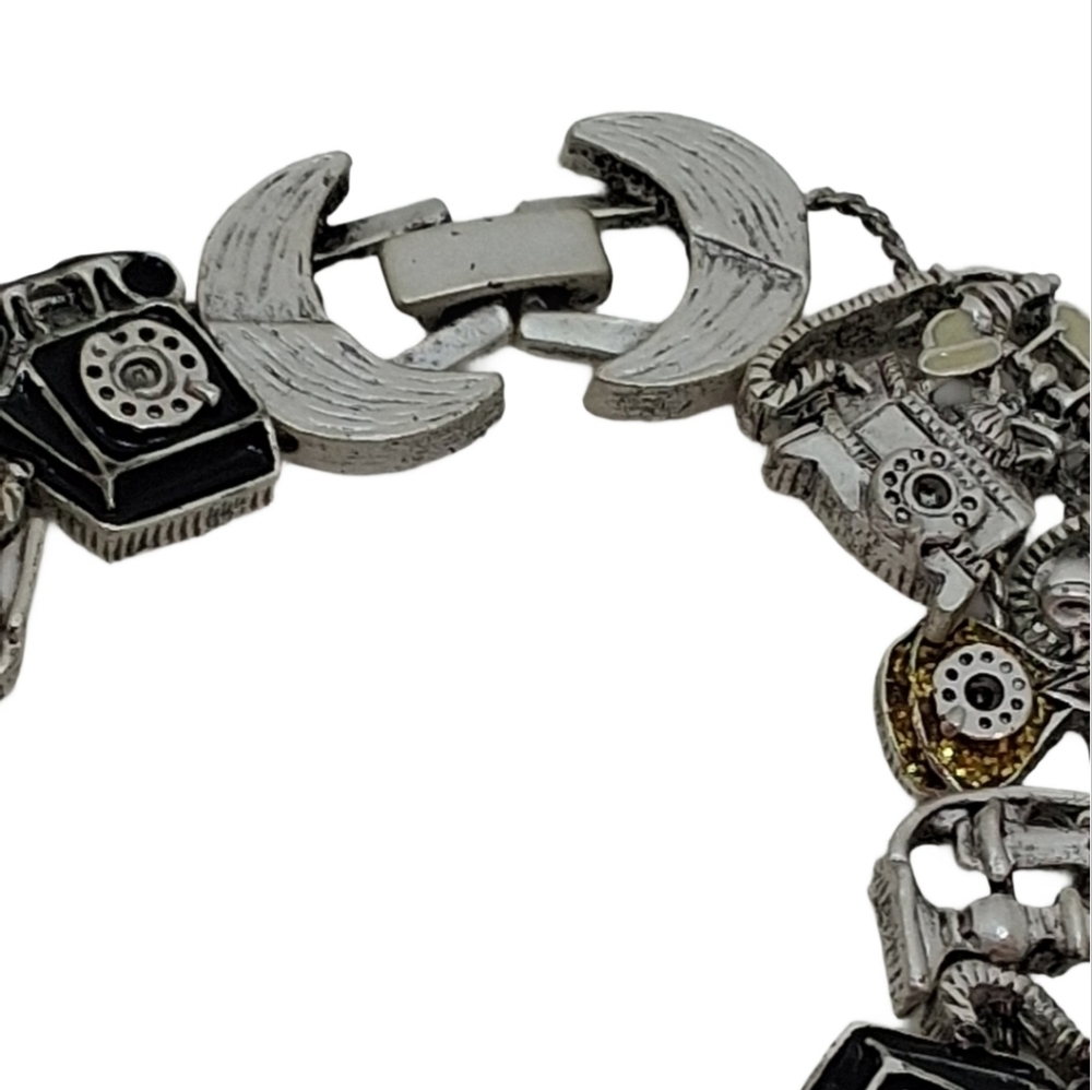 Vintage Silver Tone Telephone Charm Bracelet Retro Rotary Phone Kitsch Jewelry - Picture 5 of 6